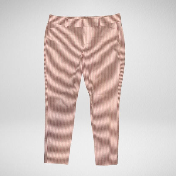 Old Navy Mid Rise Pixie Ankle Length Red/Pink and White Striped Pants - Size 10 - Picture 2 of 4